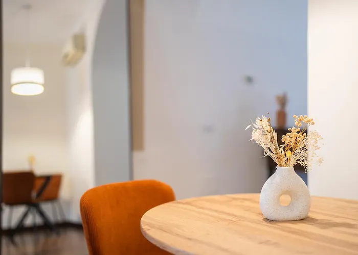 شقة Exclusive Loft With Private Garden In Center At Navigli - 10min To Duomo ميلان