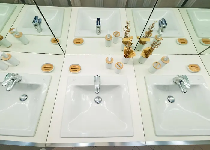 شقة Exclusive Loft With Private Garden In Center At Navigli - 10min To Duomo *