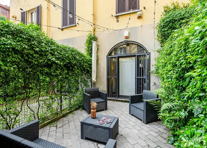 شقة Exclusive Loft With Private Garden In Center At Navigli - 10min To Duomo ميلان